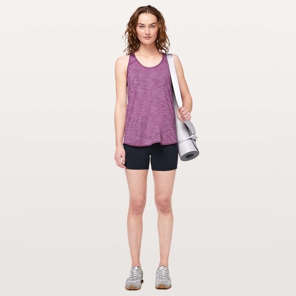 LULULEMON | Essential Tank
Heathered Vintage Plum Size 6 - Picture 2 of 8
